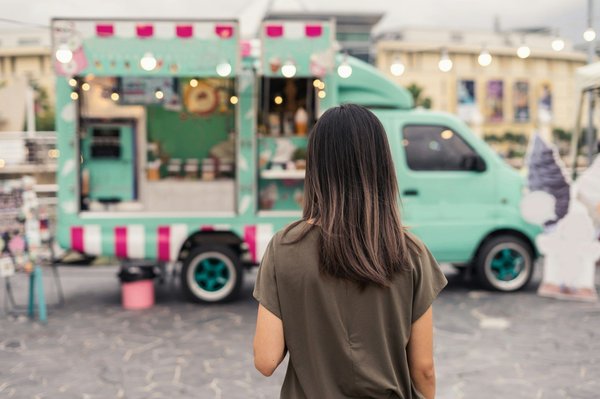 Assurance food truck : protégez votre activité savoureuse